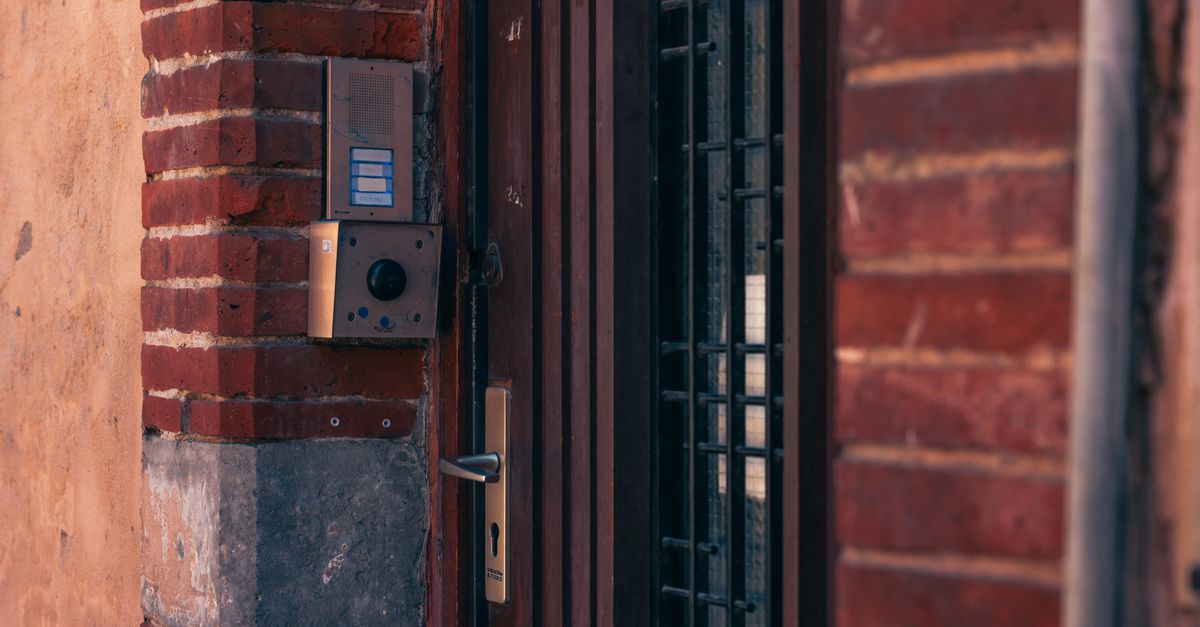 How Much Should an Emergency Locksmith Cost in NYC? — Pro Locksmith NYC