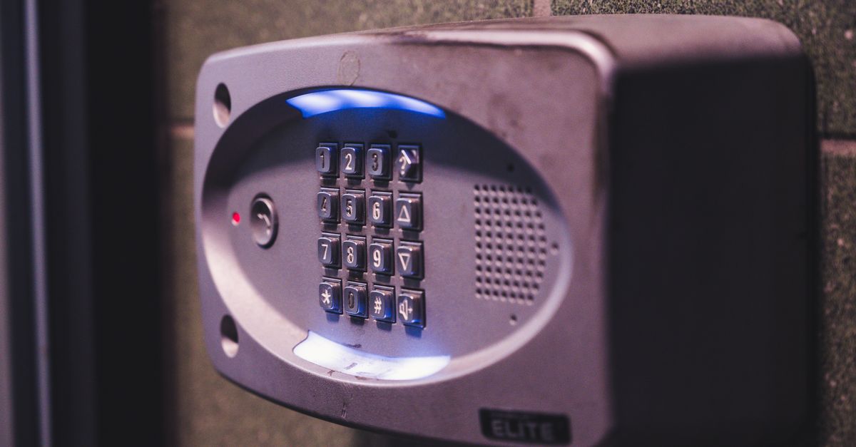 Locked Out of Your NYC Apartment? Here's What to Do First — Pro Locksmith NYC